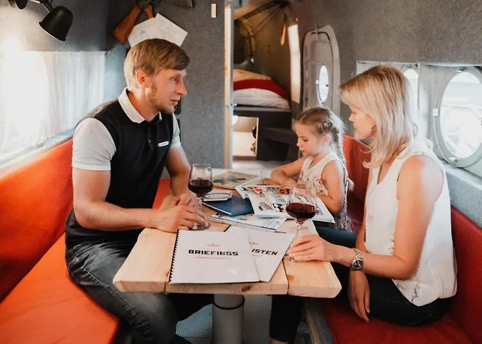 Antonov Im Garten - Flugzeug-ferienwohnung Altendorf (Sebnitz)